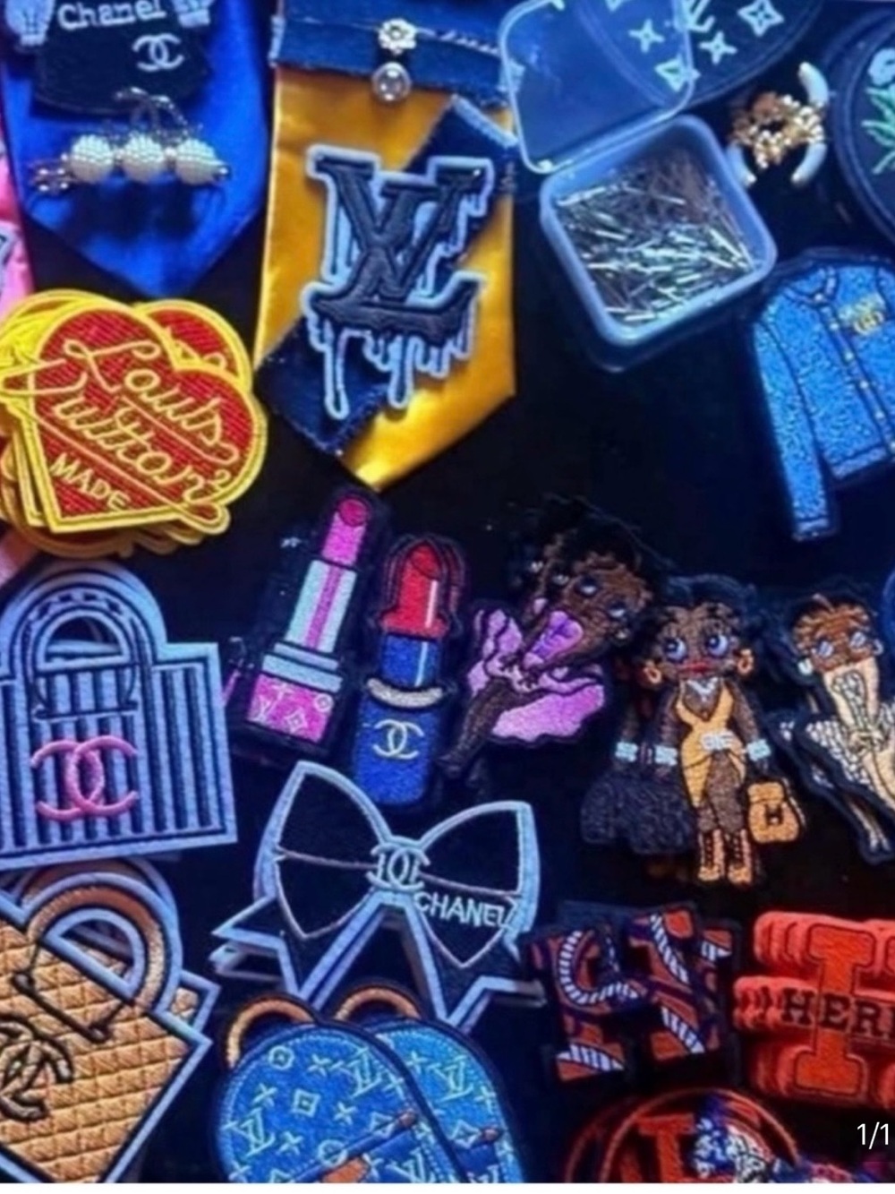 5 Designer Logo & Fashion Patch Lot — bundle mixed patches designer